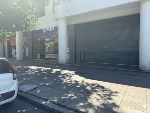 Local - Alquiler - Argentina, Capital Federal - Av Cobo 1689