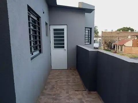Depto Tipo Casa en Alquiler de 1 dormitorio