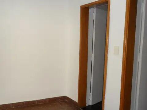 Depto Tipo Casa en Alquiler de 1 dormitorio