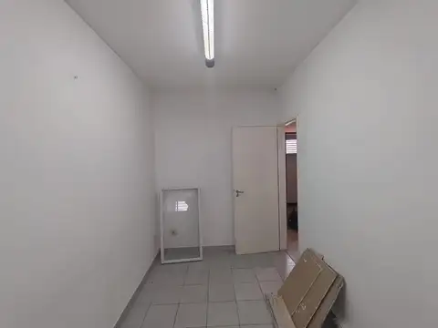 Oficina en Alquiler 19 años