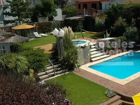 Hotel en Venta en Villa Gesell, USD 1.250.000