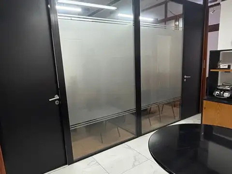 Oficina en Alquiler en Centro, $ 850.000