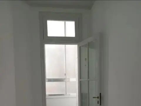 Oficina en Alquiler en Balvanera, $ 880.000