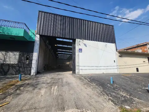 GALPON PAYSANDU 446 WILDE