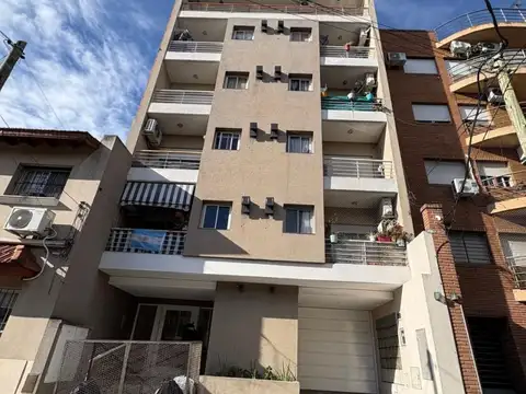 Departamento - Alquiler - Argentina, Tres de Febrero - Estrada 1170