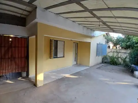 CASA EN VENTA BARRIO 1 DE MAYO