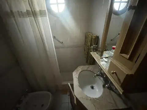 Casa en Venta de 2 Dormitorios y parque