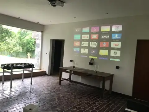 Casa en Venta en Barrio Parque Leloir, USD 480.000