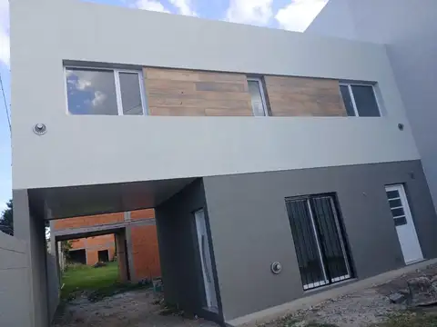 Depto Tipo Casa en Venta en Tandil, USD 70.000
