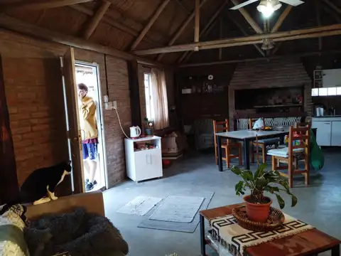 Casa - Quinta con Gran Terreno en Rincon Norte