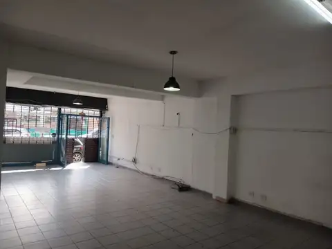 Avenida Manuel Belgrano 300