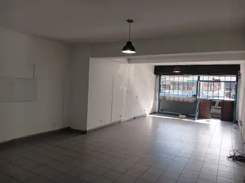Local en Venta Via Pública