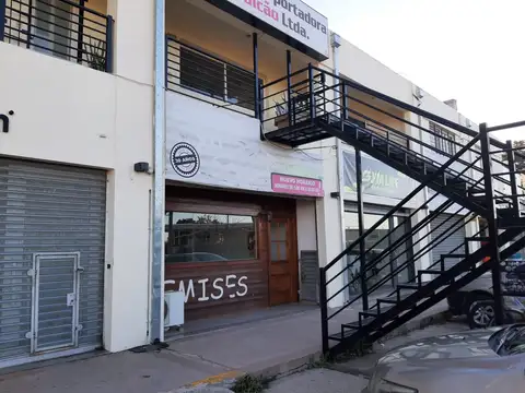 Los Cerros 100