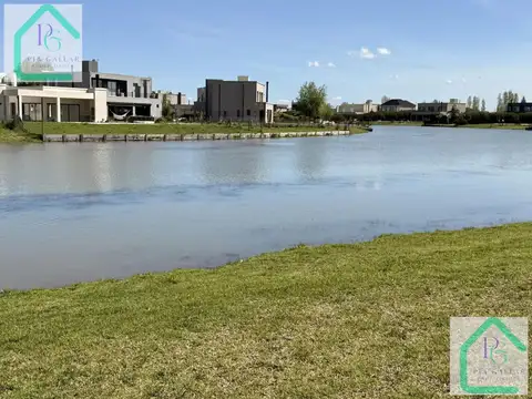 Terreno en Venta en San Lucas, Canning