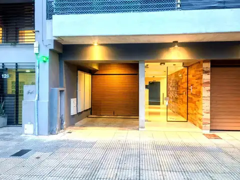 Venta cochera fija en Parque Chas