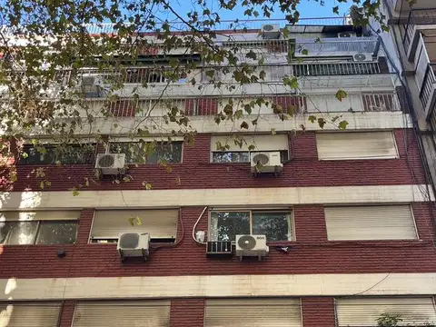 Blanco Encalada 2300