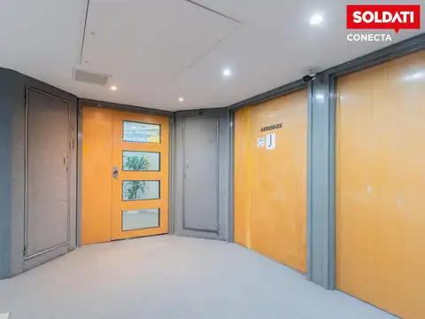 Oficina Monoambiente con 4 baños