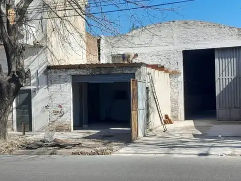 Galpon en Alquiler 10  mts Frente