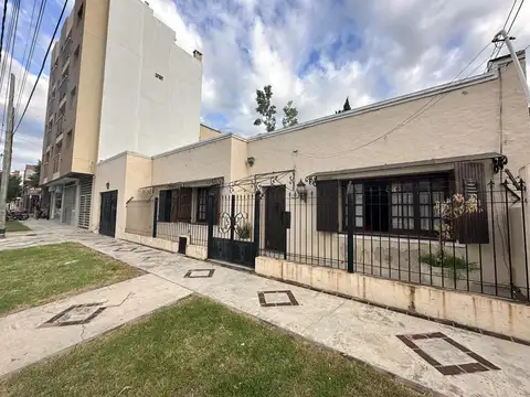 Casa en Venta en Centro  - Campana, USD 240.000