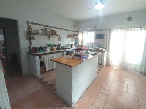 CASA EN VENTA RANELGH EXCELENTE UBICACION C/ LOCAL