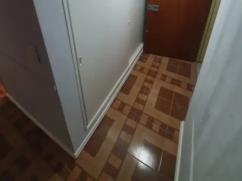 LINDO MONOAMBIENTE - PLANTA BAJA - COCINA SEPARADA - SIN EXPENSAS