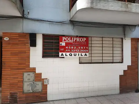 LINDO MONOAMBIENTE - PLANTA BAJA - COCINA SEPARADA - SIN EXPENSAS