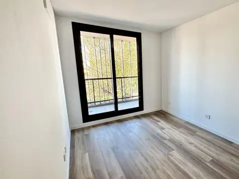 Departamento en Venta en Fisherton, USD 159.000