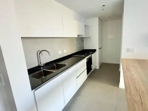 VENTA DE DEPARTAMENTO TRES DORMITORIOS  FISHERTION
