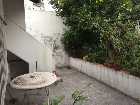 Depto Tipo Casa en Venta de 4 ambientes