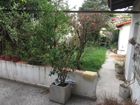 Av. Argentina y Murguiondo , Piso 0