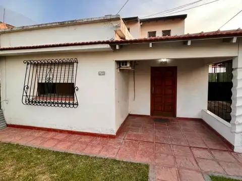 Luis Agote 600
