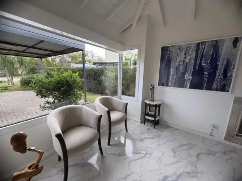 Casa en Venta en Haras Santa Maria, USD 370.000