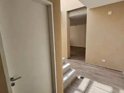 Depto Tipo Casa 3 ambientes con 1 baño