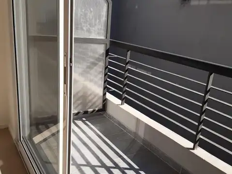 Departamento en Alquiler en Parque Patricios, $ 630.000