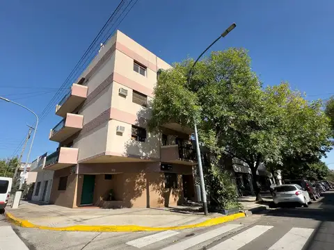 DEPARTAMENTO VENTA 4 AMBIENTES MATADEROS