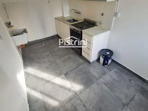 Av Pellegrini 1362 , Piso 5