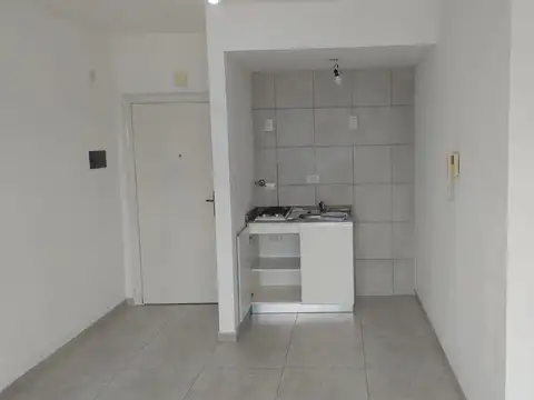 Hermoso monoambiente contra frente en la mejor zona