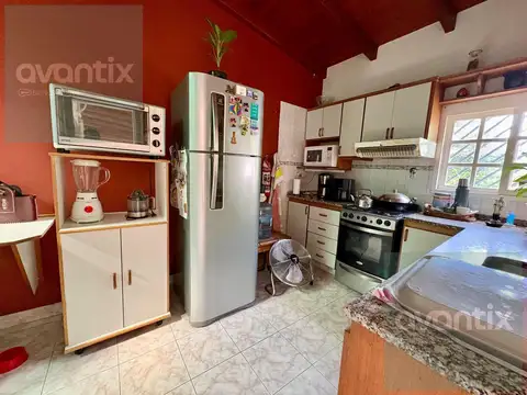 Casa 6 ambientes con 1 baño