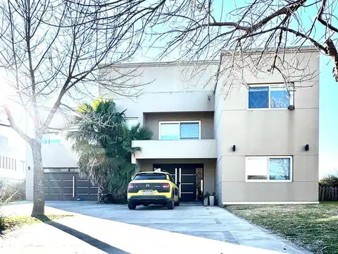 Casa en Venta de 6 dormitorios