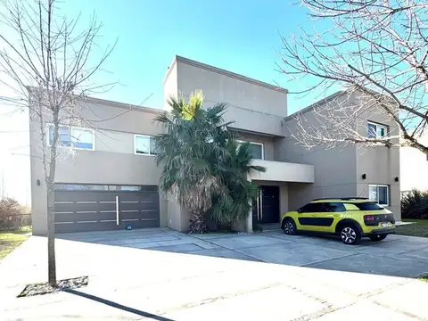 Casa en Venta en General Rodriguez, USD 650.000