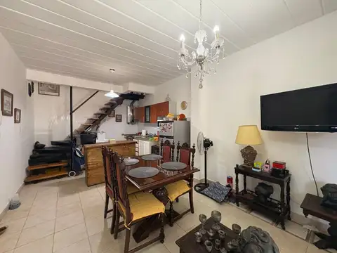 Depto Tipo Casa 2 ambientes con 1 baño