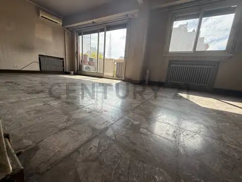 Departamento en Venta en Flores, USD 130.000
