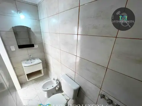 Depto Tipo Casa 2 ambientes con 1 baño