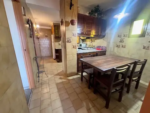 Departamento 4 ambientes con 2 baños