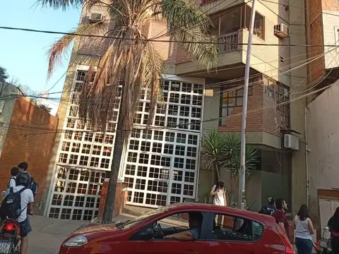 VENTA DE DEPARTAMENTO EN CALLE SALTA 451 