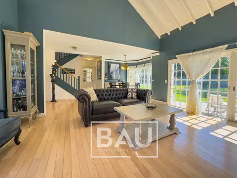 Casa Chalet  en Venta en San Diego, Francisco Álvarez, Moreno