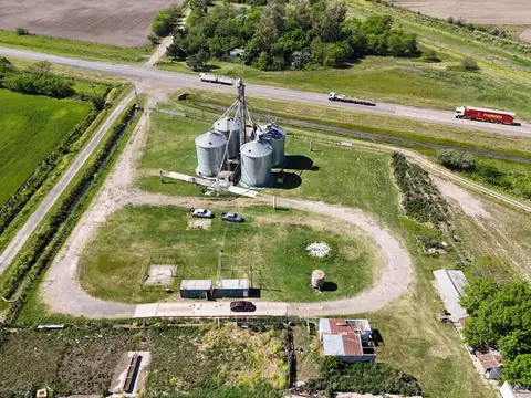 Campo en Luis Palacios