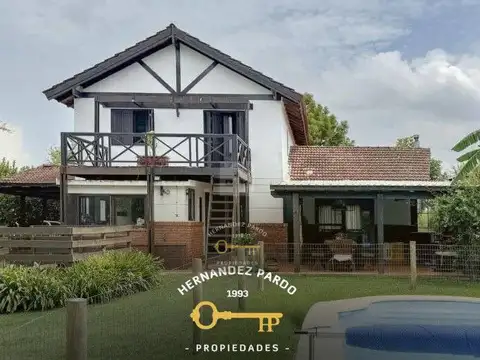 Hermosa, en barrio privado, 