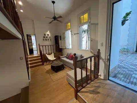 Depto Tipo Casa en Alquiler en Colegiales, $ 2.100.000