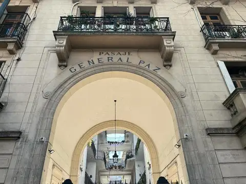 Depto Tipo Casa en Alquiler de 3 ambientes
